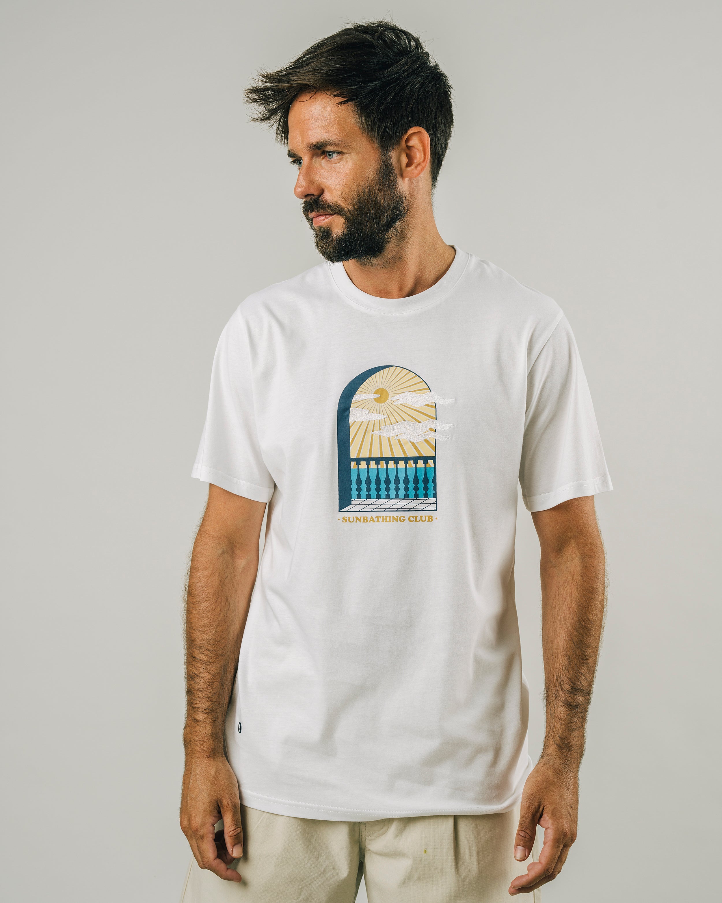 Brava - Sunbathing Club T-Shirt White - The Good Chic