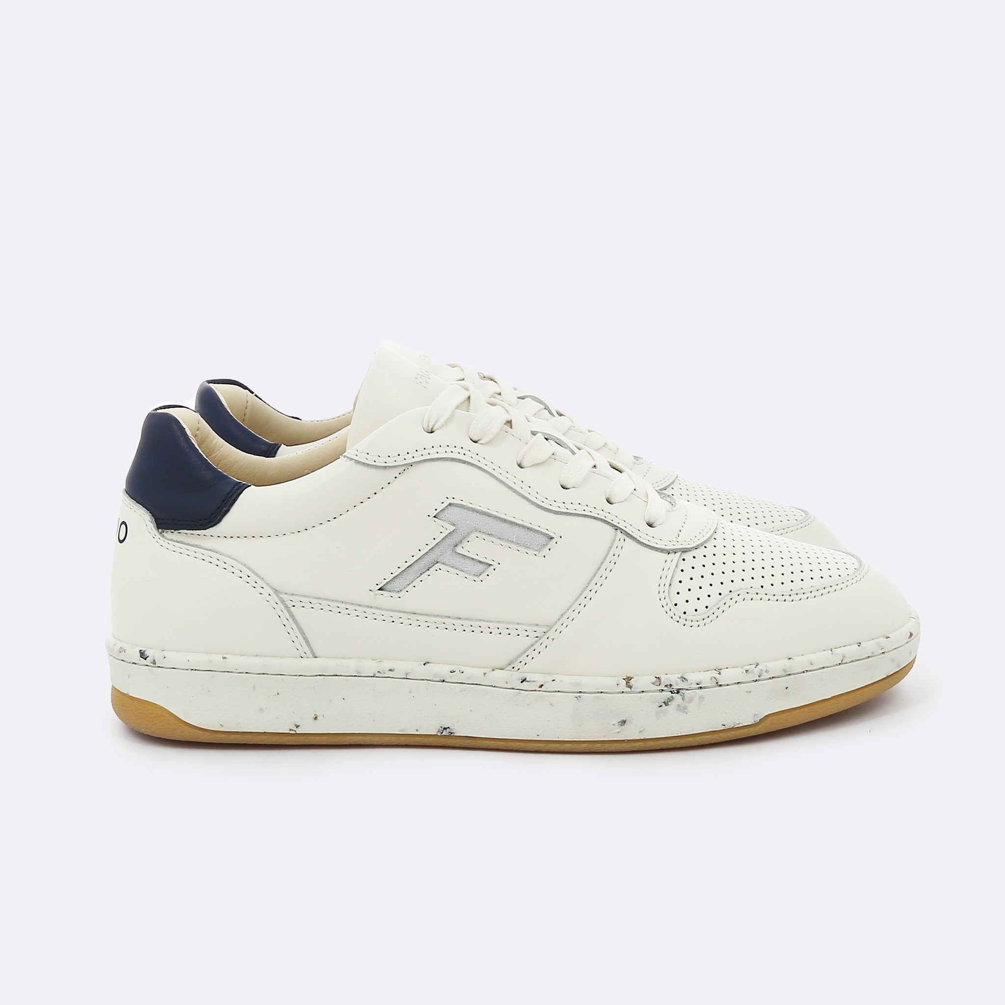 Faguo - Alder Ecru & Navy Sneakers in Recycled Tennis Balls - The Good Chic