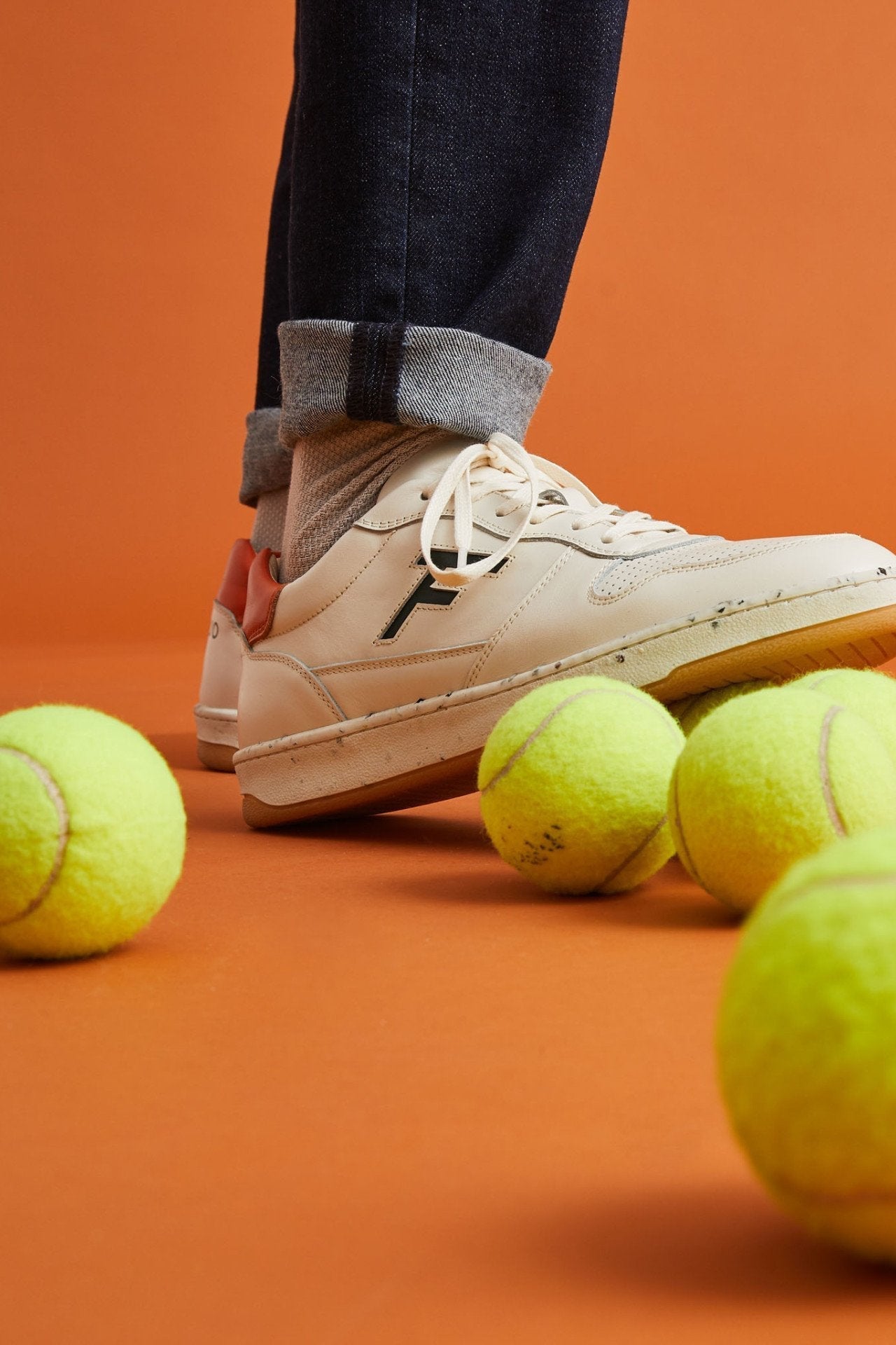 Faguo - Alder Ecru & Orange Sneakers in Recycled Tennis Balls - The Good Chic