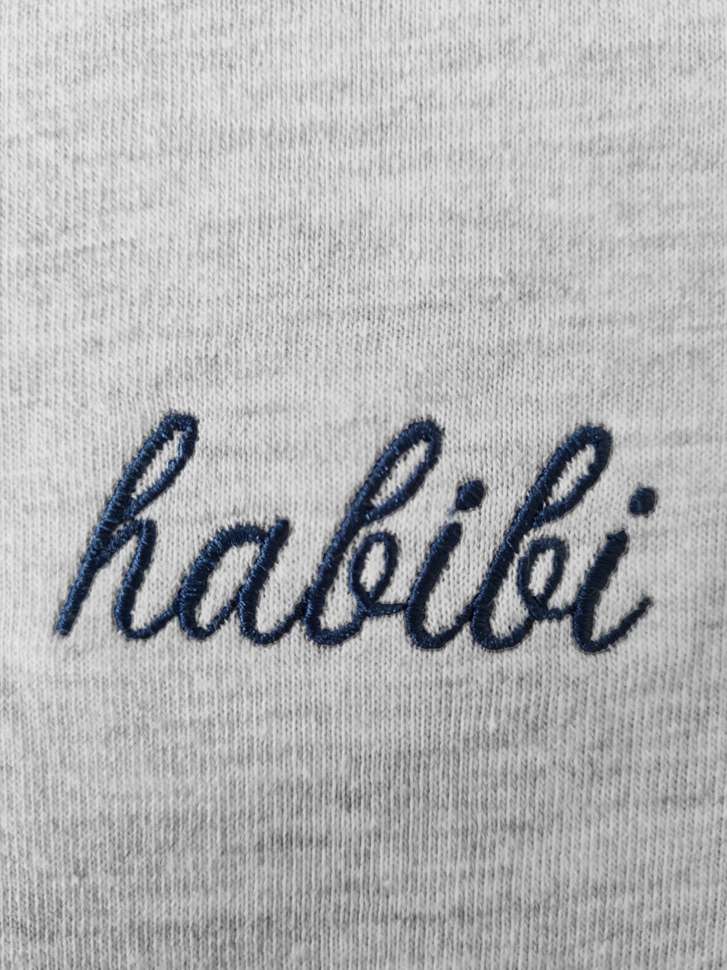 Habibi - T-Shirt collab Blanc Dubai - Light Grey color - The Good Chic