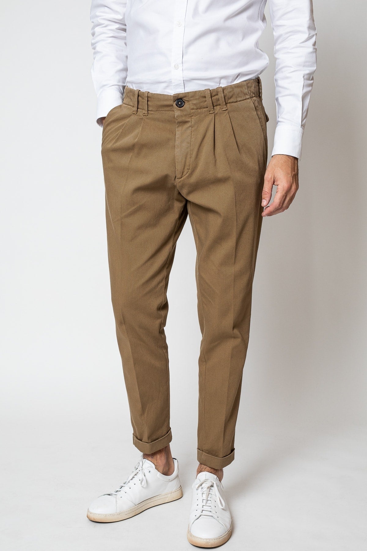 Jaqk - Brown Trousers - Closer - The Good Chic