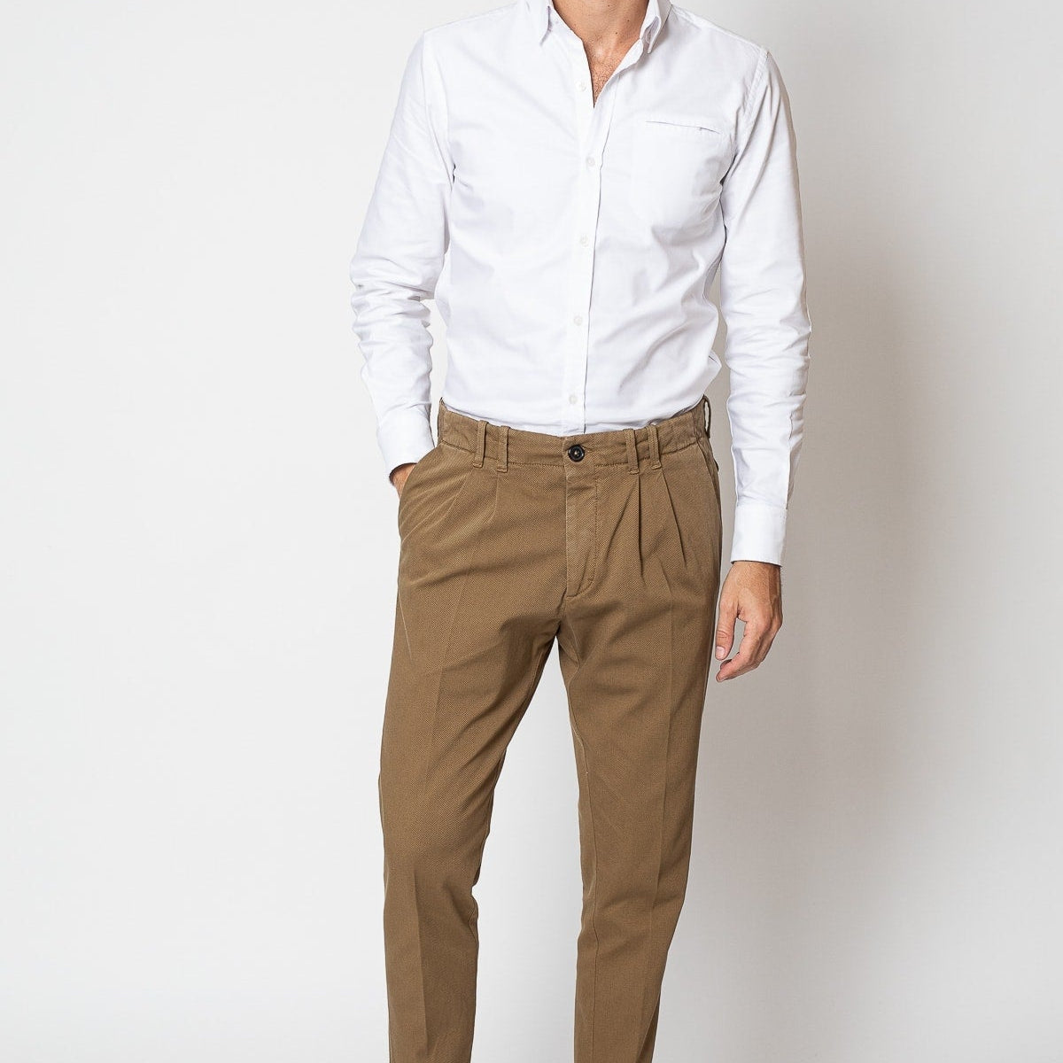 Jaqk - Brown Trousers - Closer - The Good Chic