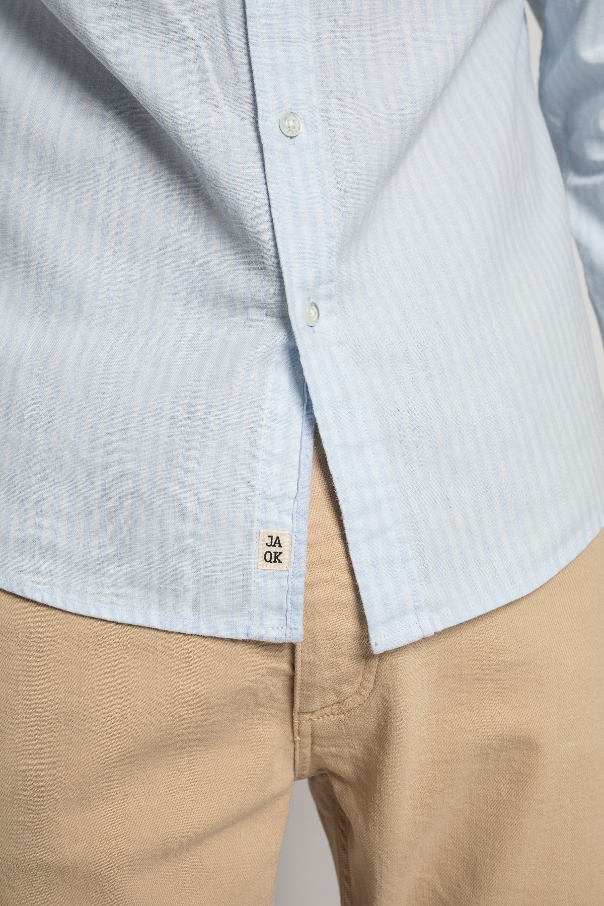 Jaqk - Light Blue Shirt - The Tropezian - The Good Chic