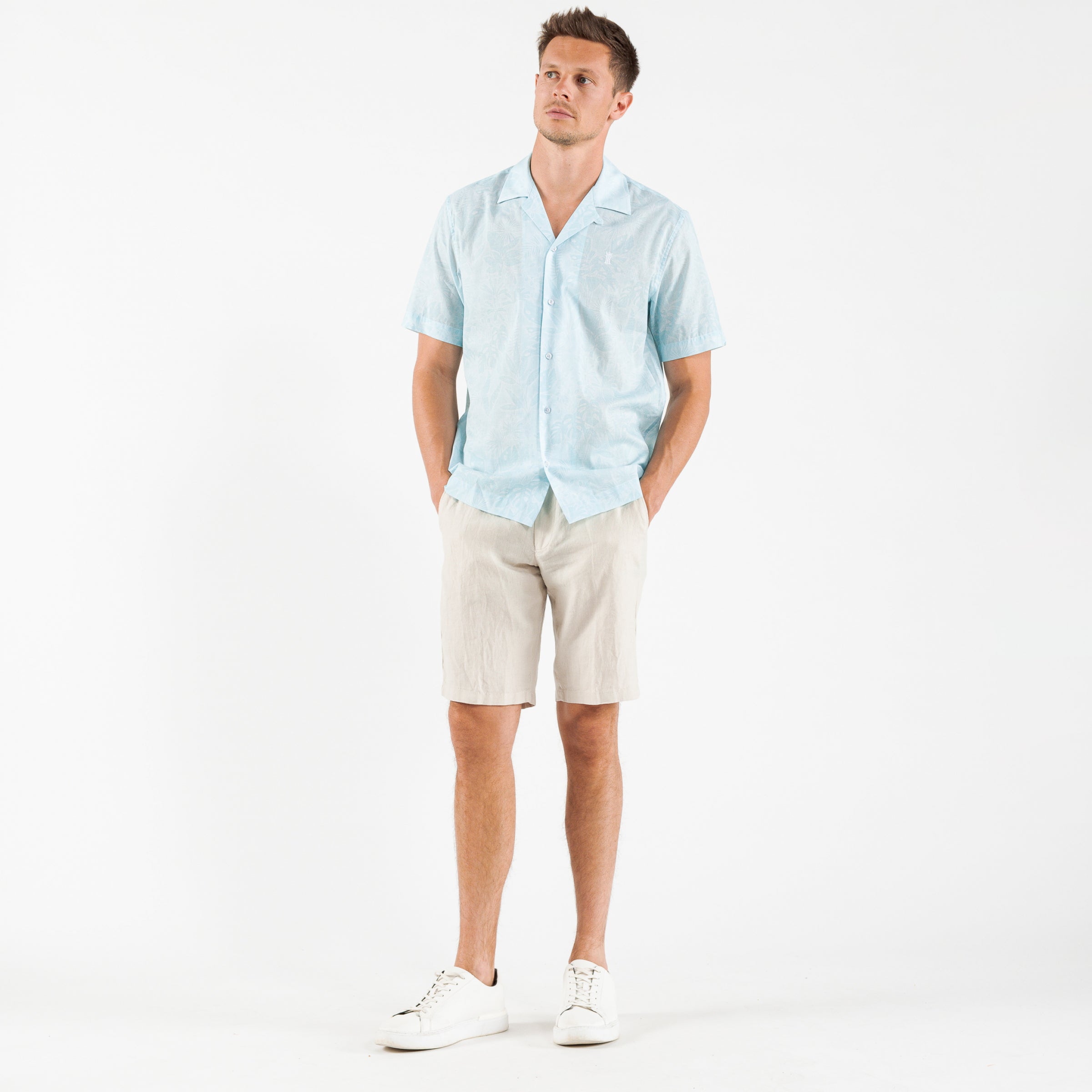 Vicomte A - Sky Blue Short Sleeve Shirt - Capri - The Good Chic